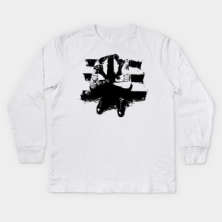 Vintage - And Out Come The Wolves Kids Long Sleeve T-Shirt